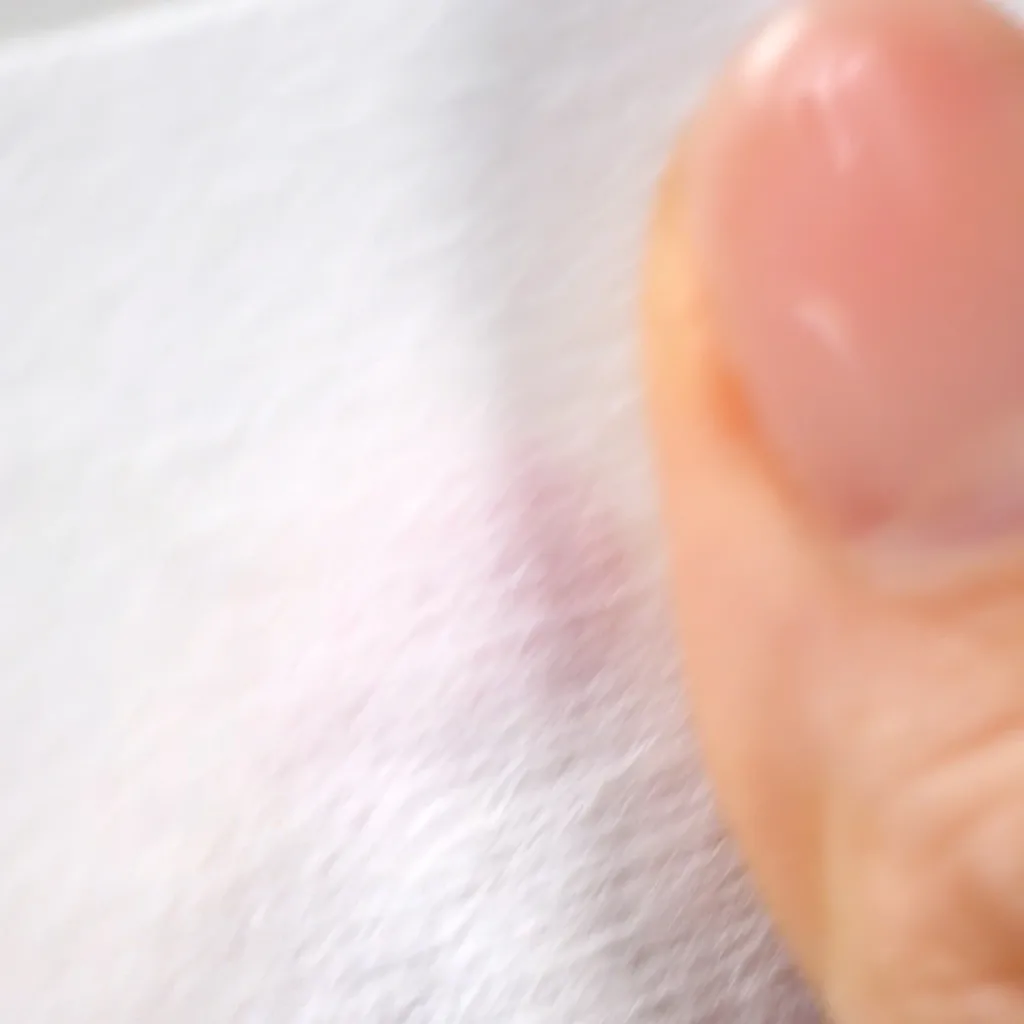 【初心者必見】ジェルネイルが固まらない!?永遠ベッタベタの謎について